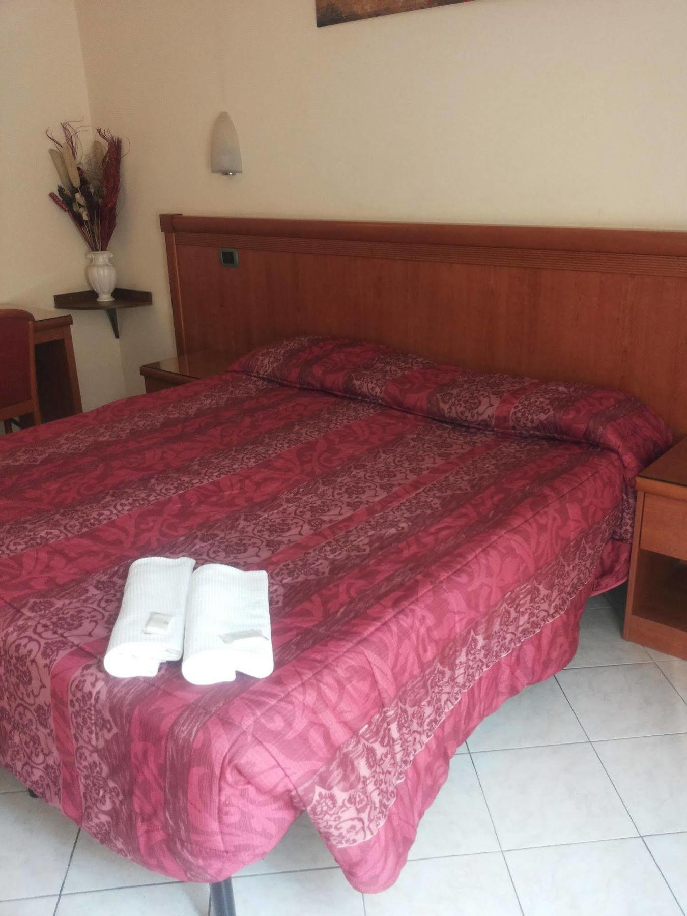B&B Starlight Рим Экстерьер фото
